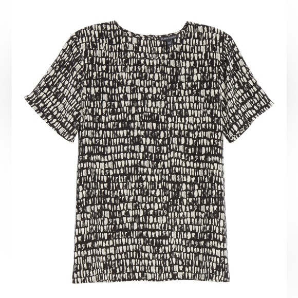 Eileen Fisher Silk Short-sleeve Blouse with geometric pattern - Picture 3 of 13